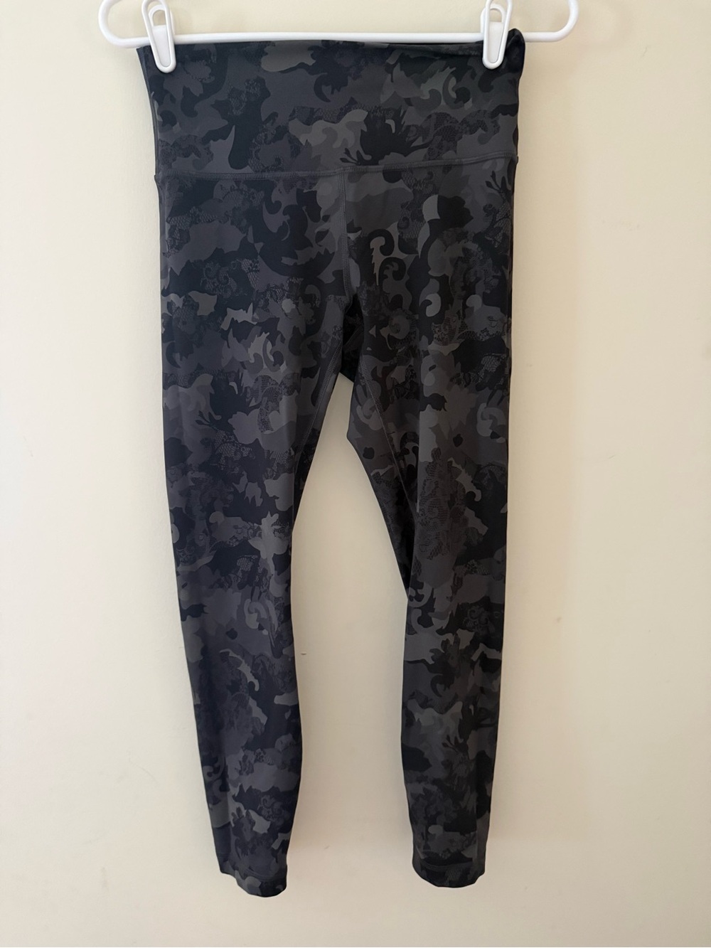 Lululemon Wunder Train